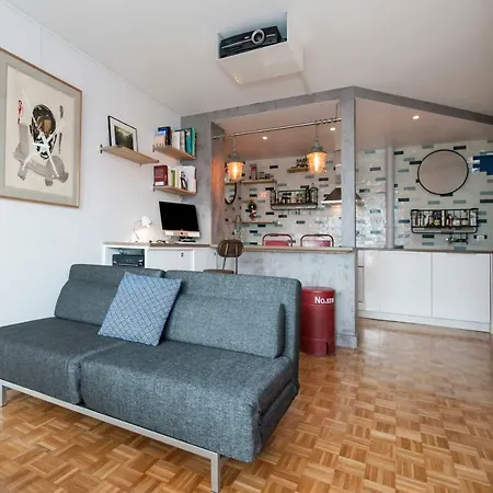 Well-designed Flat With Balcony And View Over *